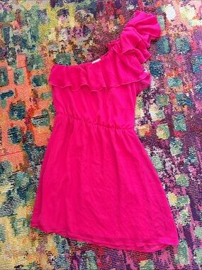 One shoulder bright pink dress